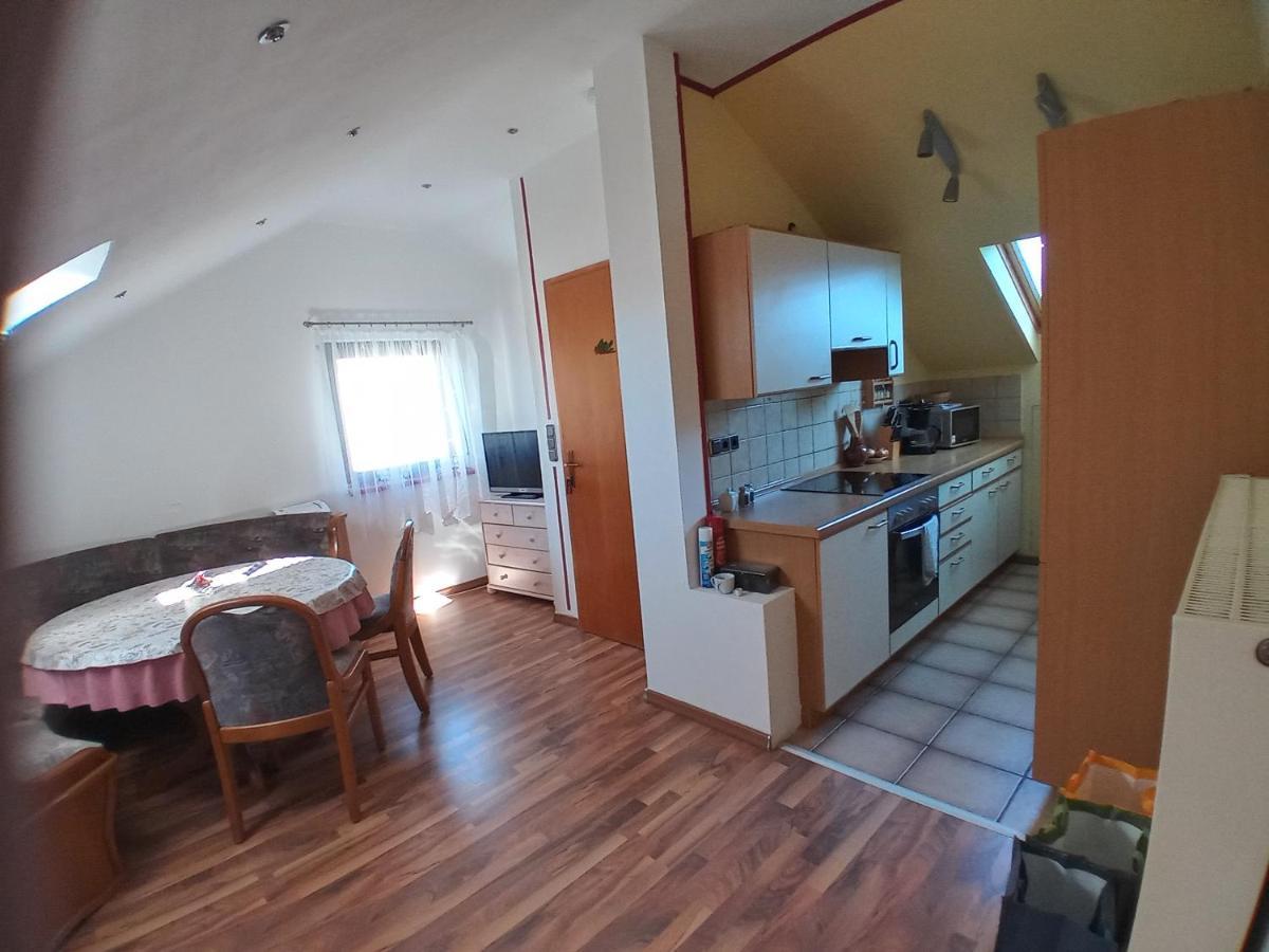 Wohnung Mit 2 - 3 Zimmern Ballenberg Eksteriør billede